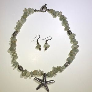 Natural stone necklace.